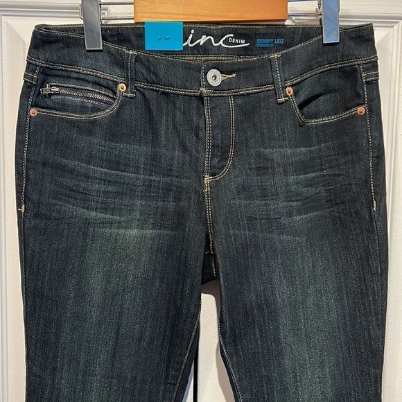 INC REGULAR FIT SKINNY‎ LEG DARK WASH JEANS SIZE 10 NWT - Picture 2 of 11